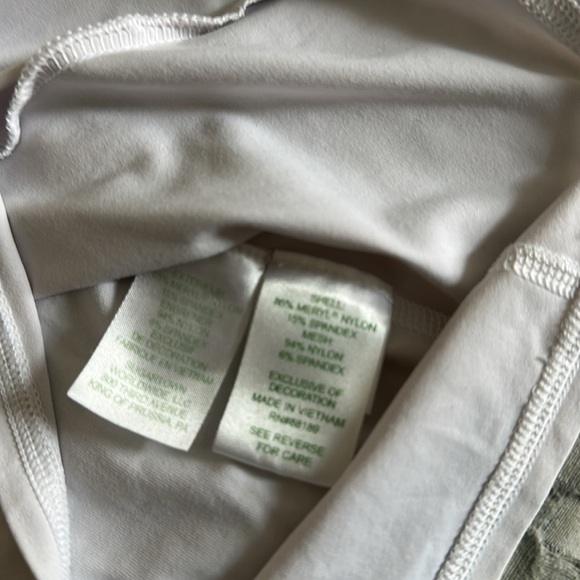 Lily Pulitzer  White Quarter-Zip Luxletic Top - Picture 7 of 10